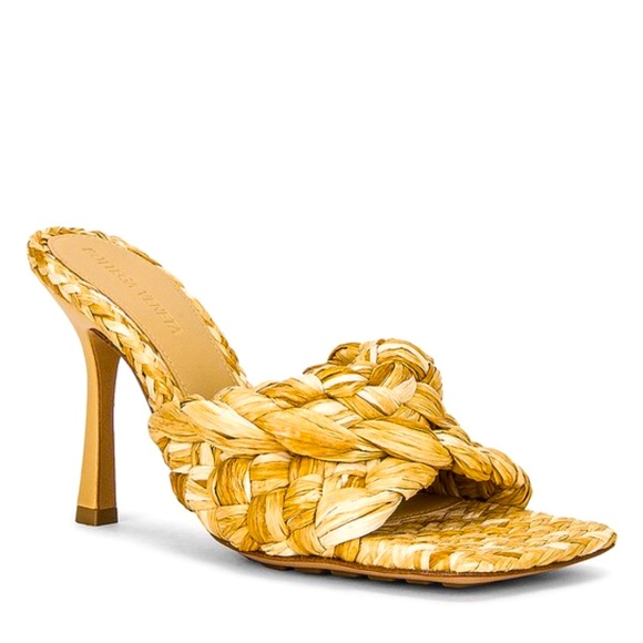 Bottega Veneta Raffia Stretch Mules -Hard to Find! - Picture 1 of 6